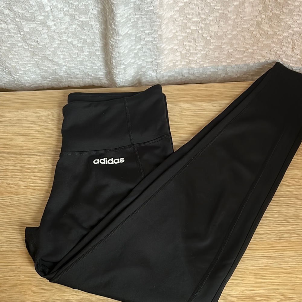 Adidas Mid-Rise Ankle Length Legging